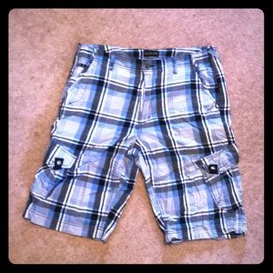 Black, white, blue and gray men’s cargo shorts